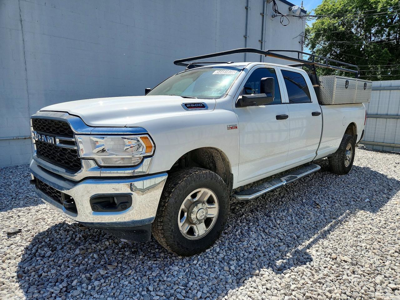 Salvage Ram 2500 Image