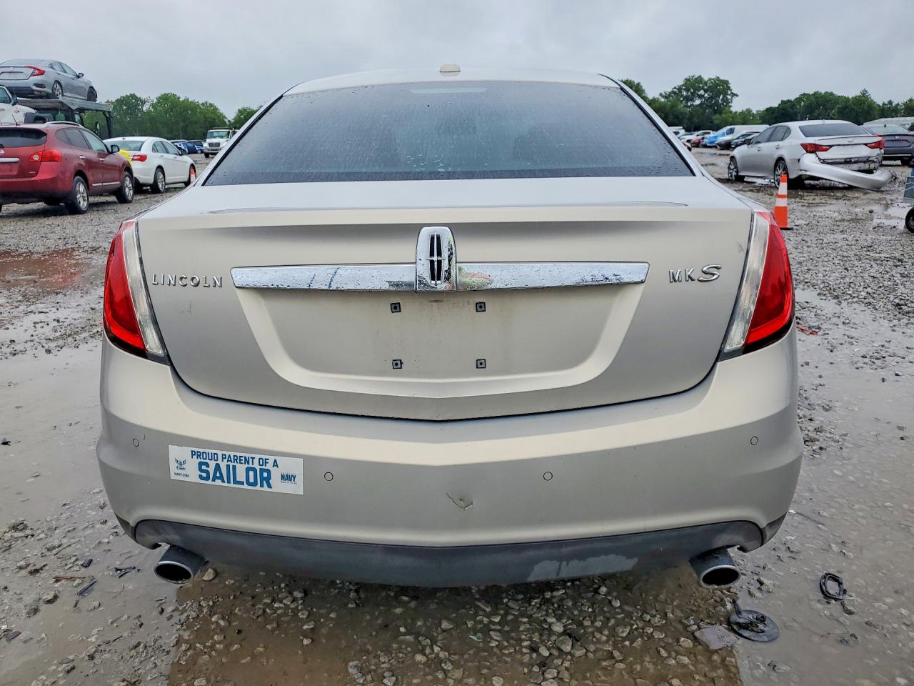 Lincoln MKS