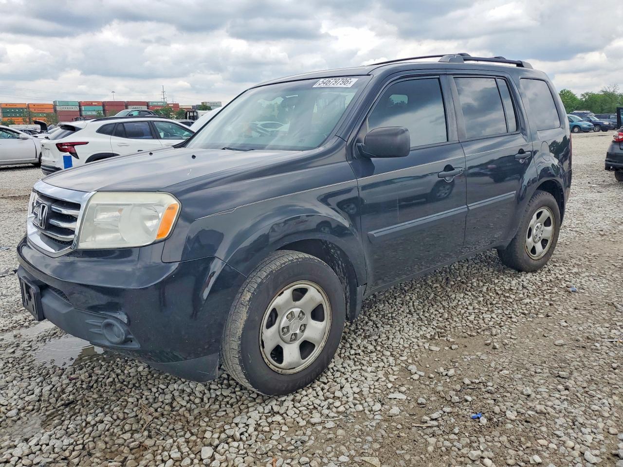 Salvage Honda Pilot Image