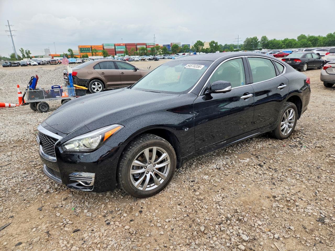 Salvage INFINITI Q70 Image