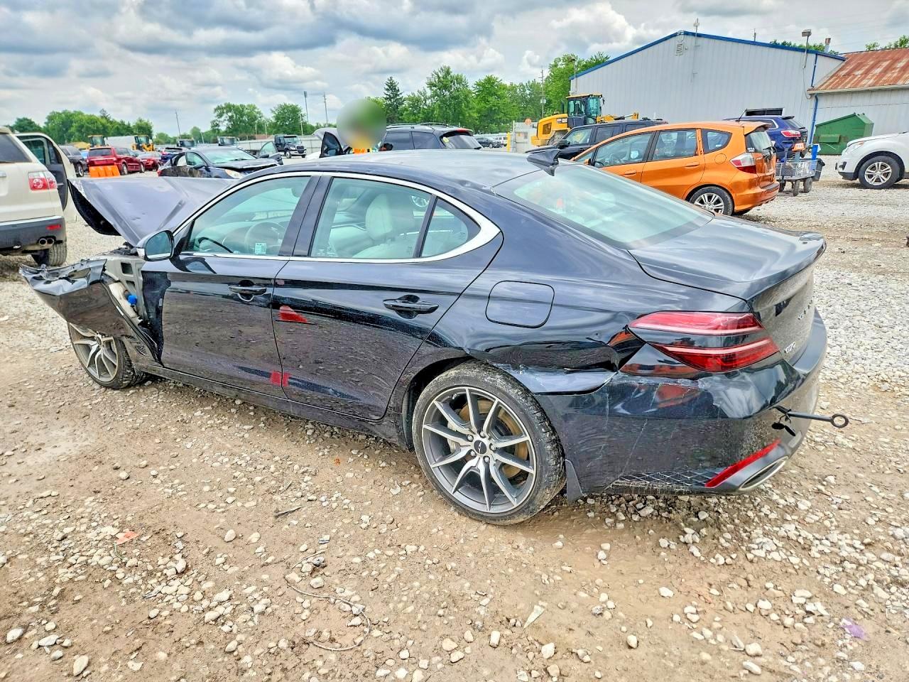 Genesis G70 2.5t Standard