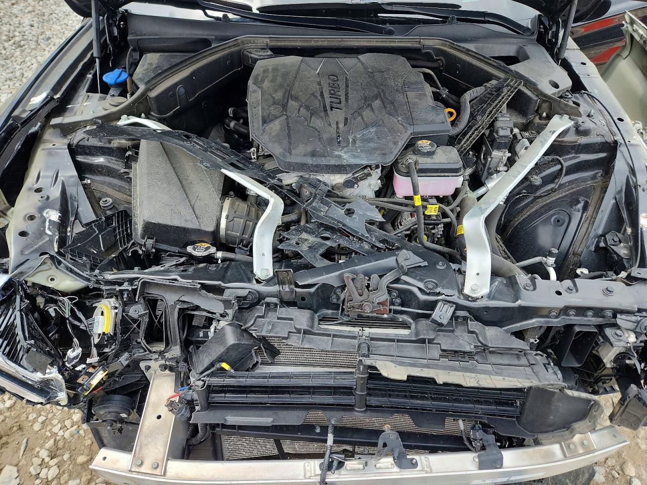 Genesis G70 2.5t Standard