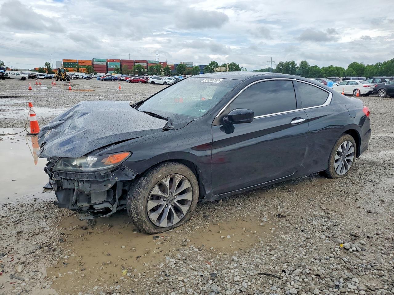 Salvage Honda Accord Image