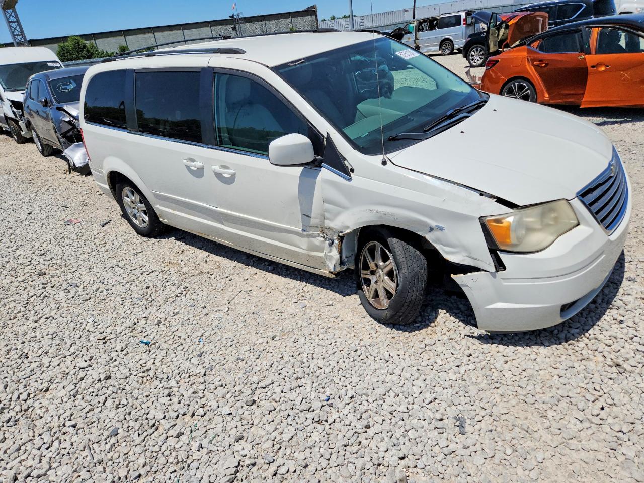Chrysler Minivan Touring