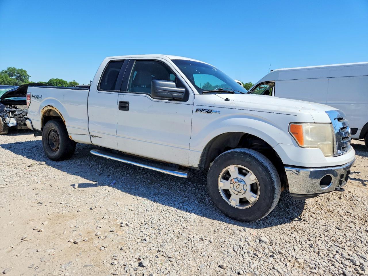 Ford F-150 Super Cab