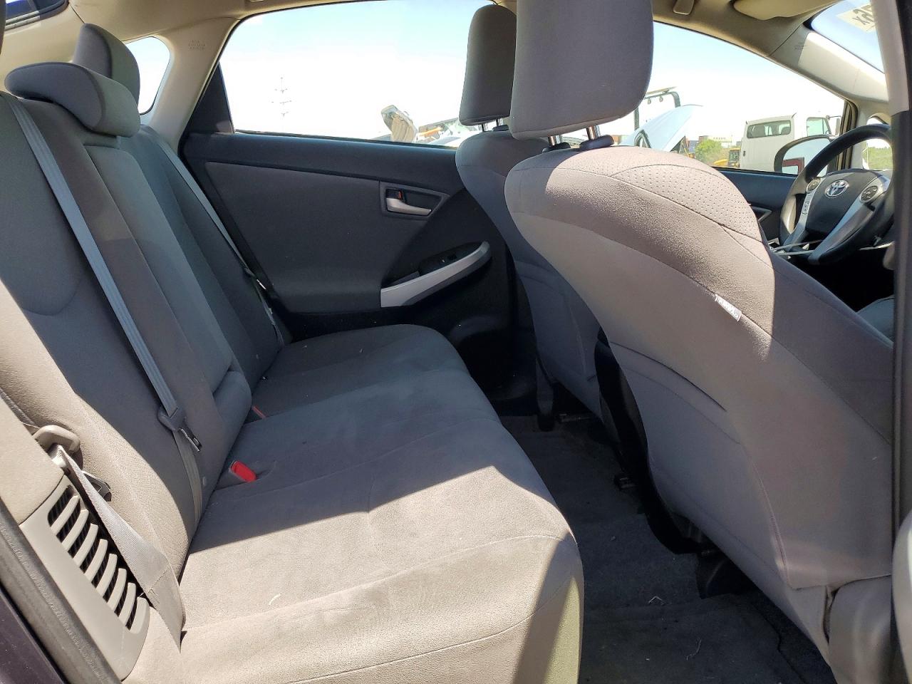 Toyota Prius Three