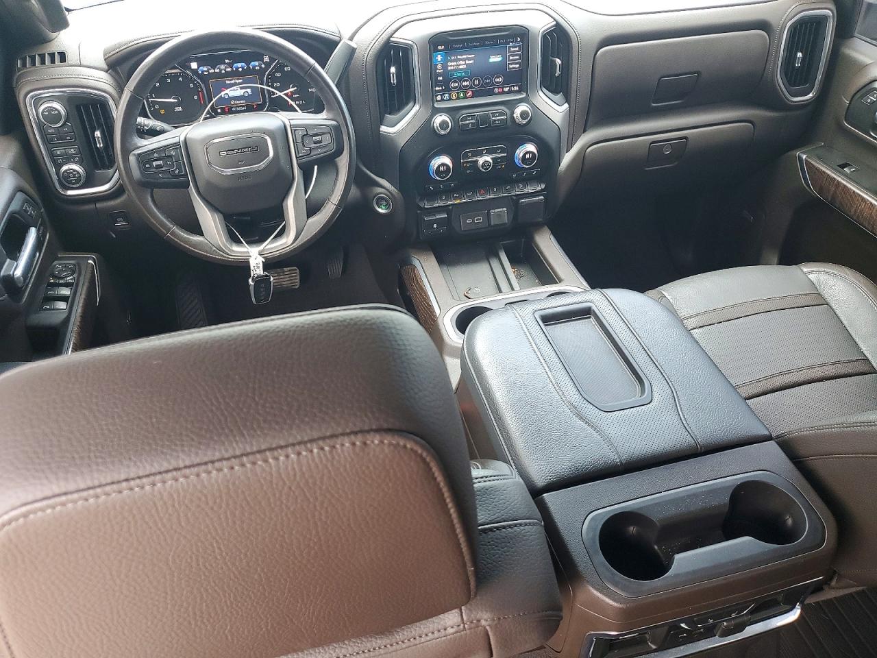 GMC Sierra K2500 Denali