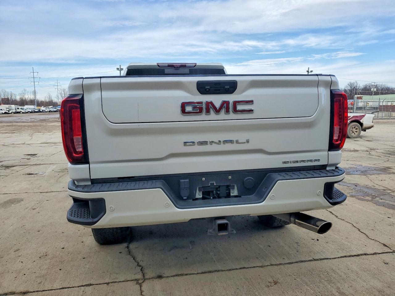 GMC Sierra K2500 Denali