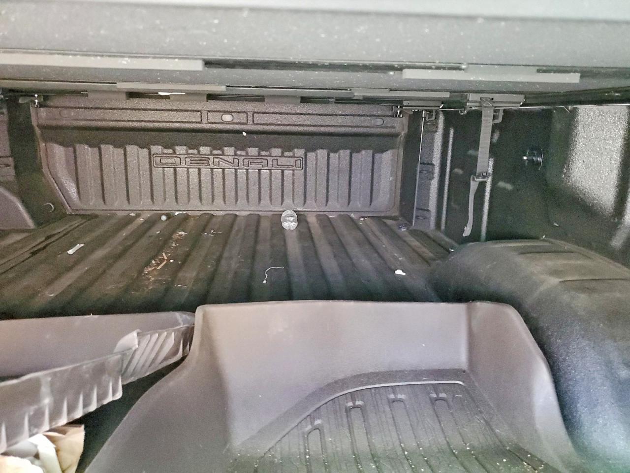 GMC Sierra K2500 Denali