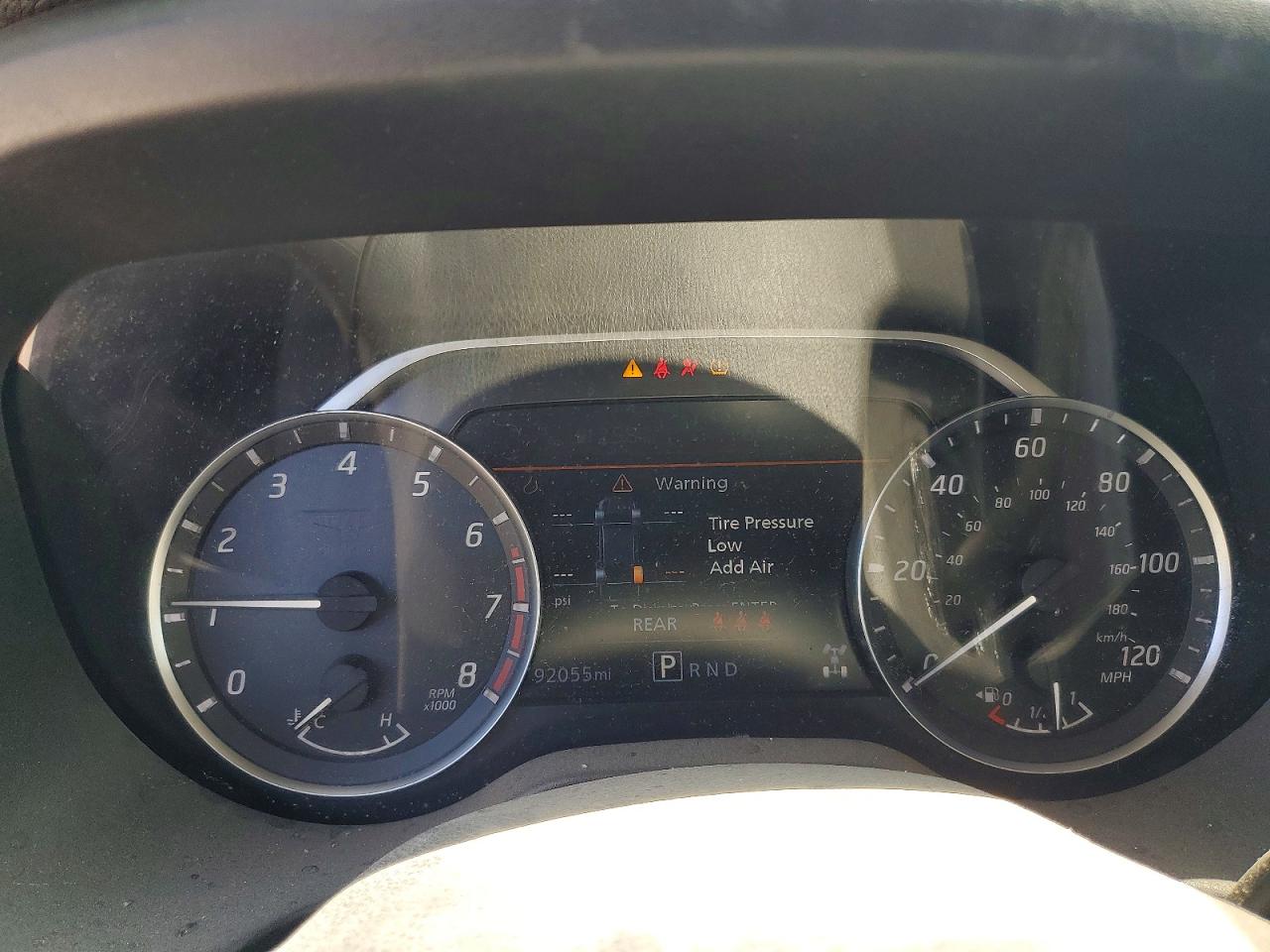 Nissan Titan Sv