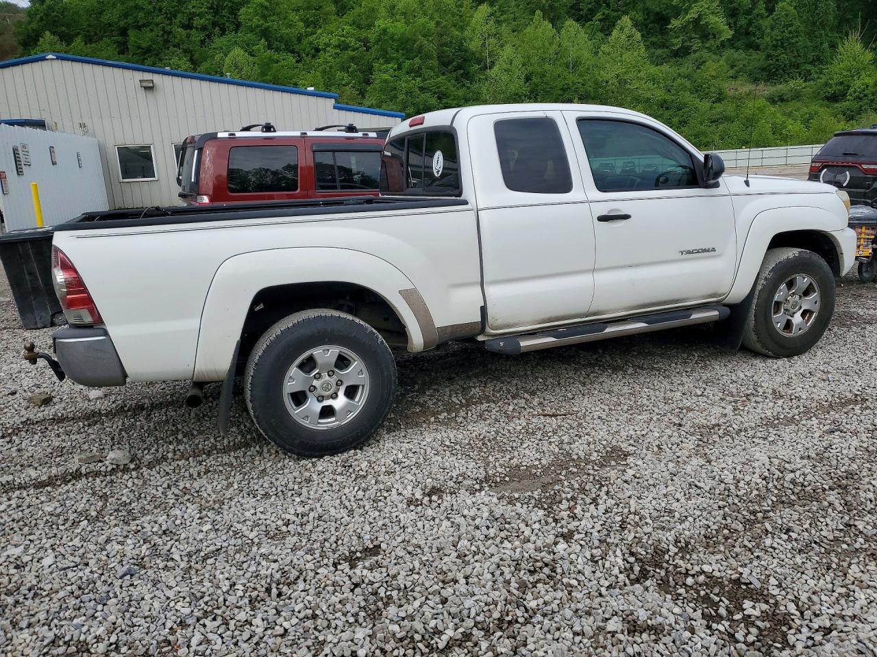 Toyota Tacoma Prerunner Access Cab