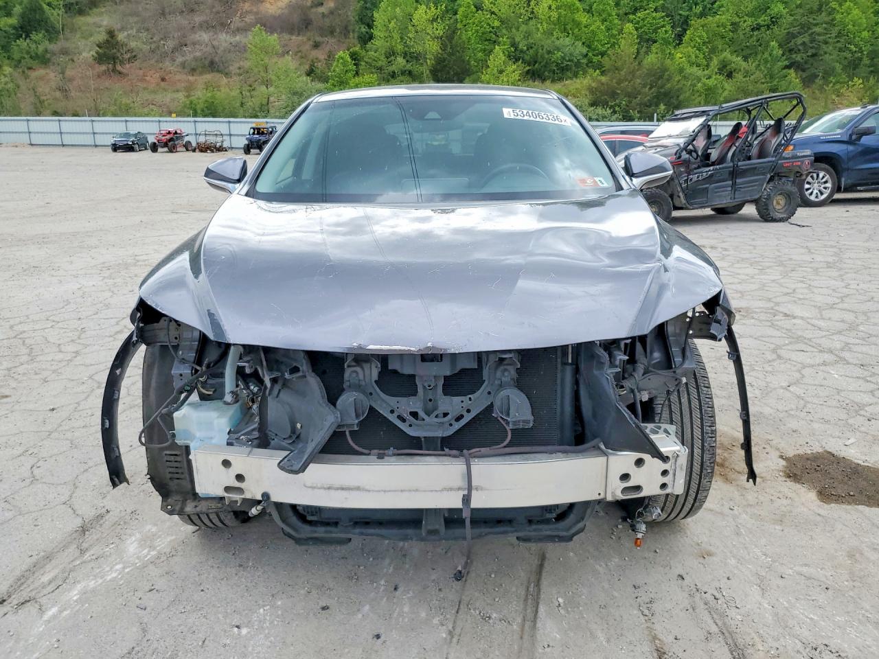 Lexus RX Base