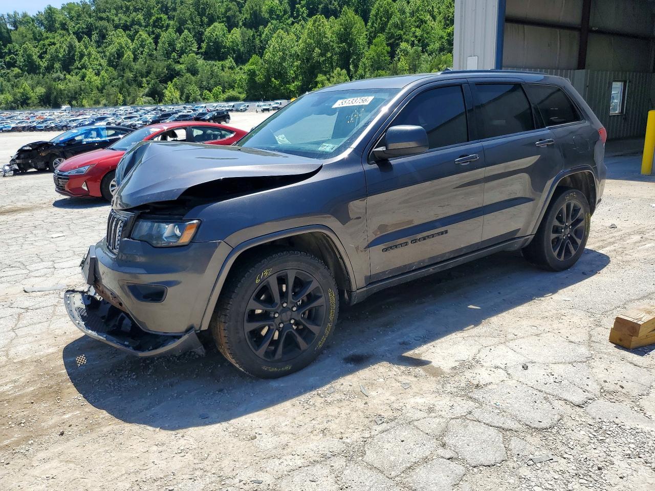 Salvage Jeep Grand Cherokee Image