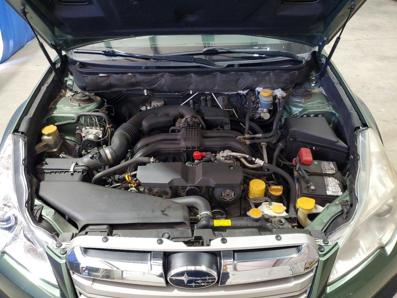 Subaru Outback 2.5i Premium