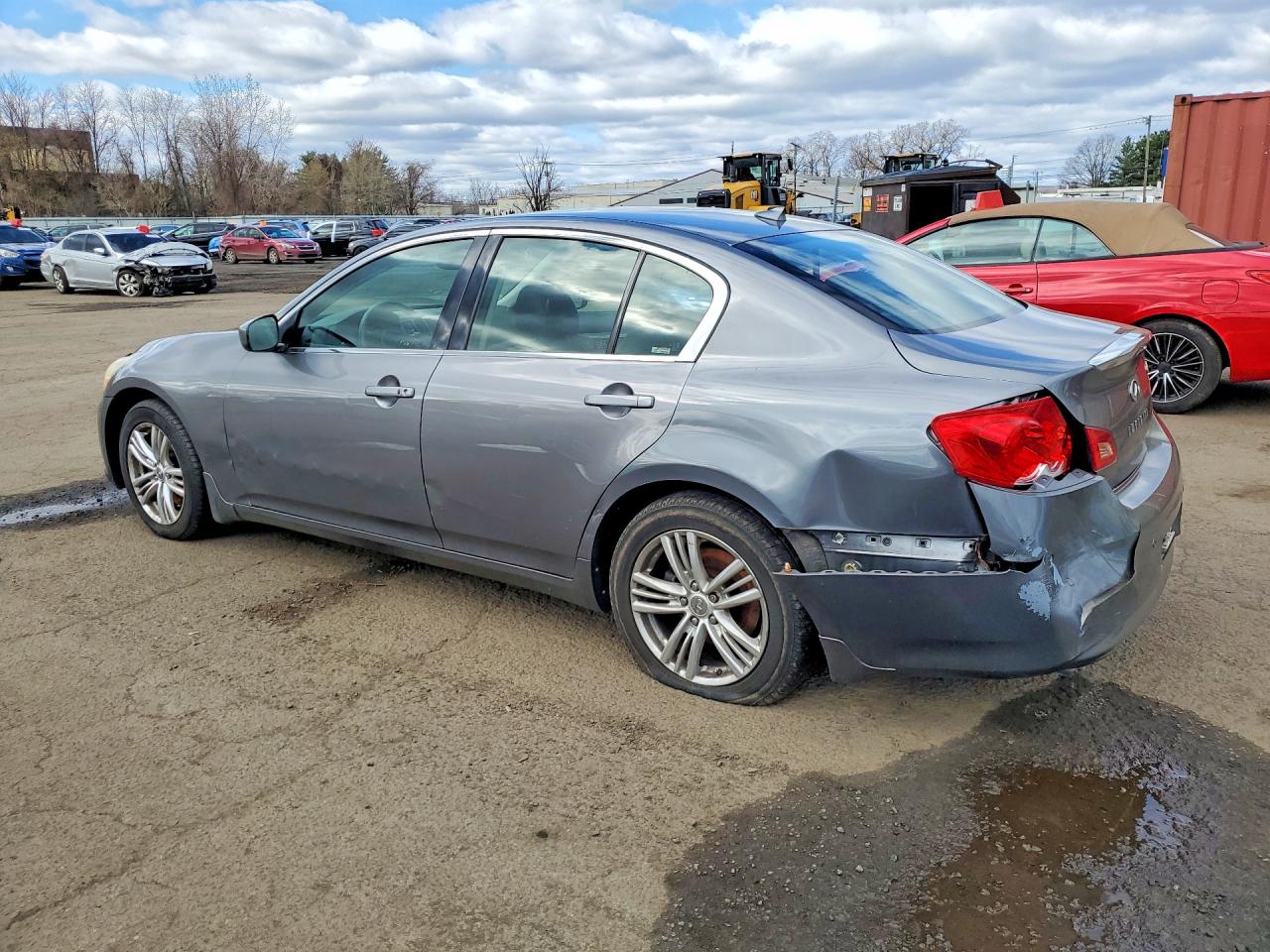 INFINITI G37 X