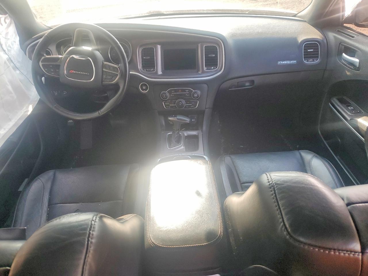 Dodge Charger Sxt