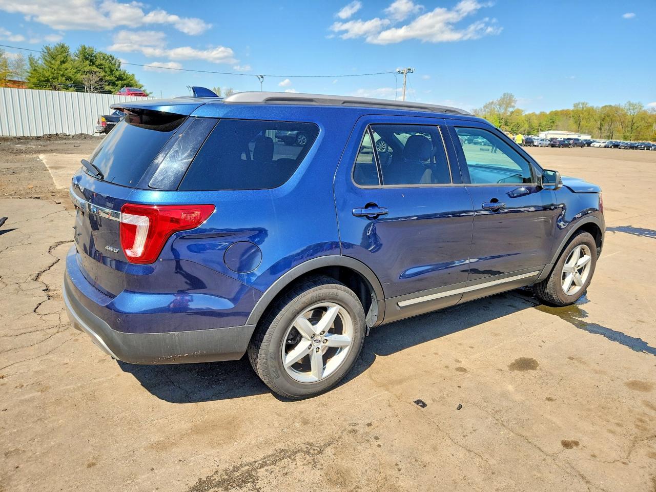 Ford Explorer Xlt