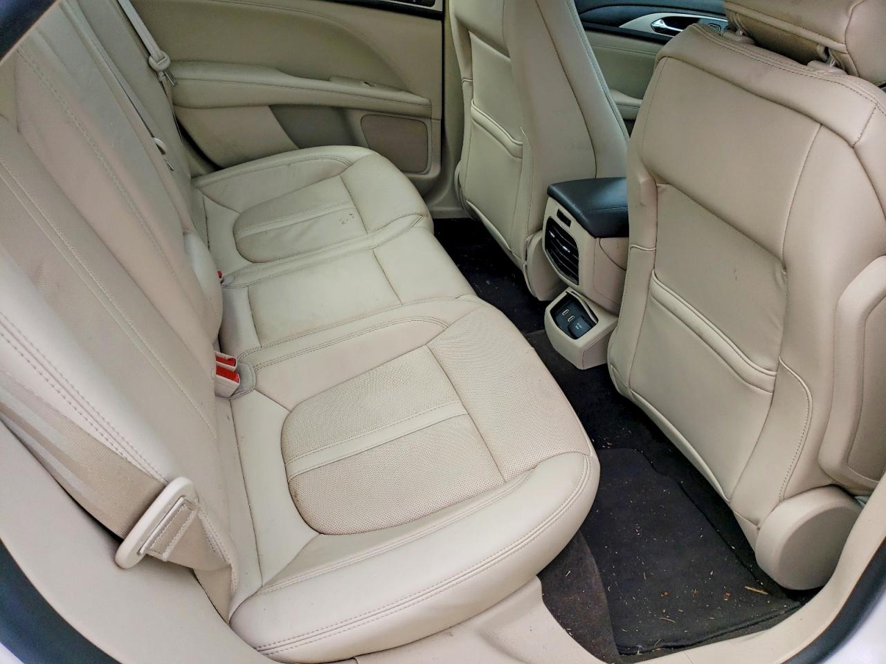 Lincoln MKZ Reserve