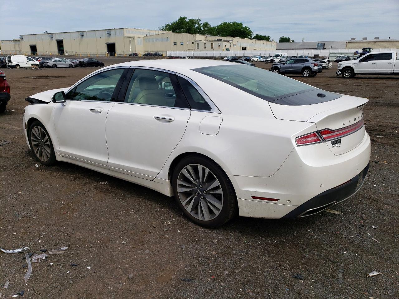 Lincoln MKZ Reserve