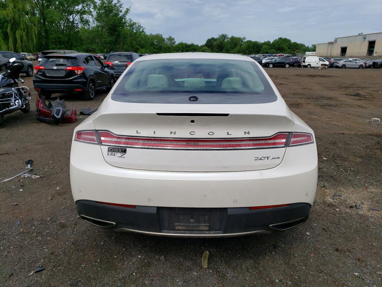 Lincoln MKZ Reserve