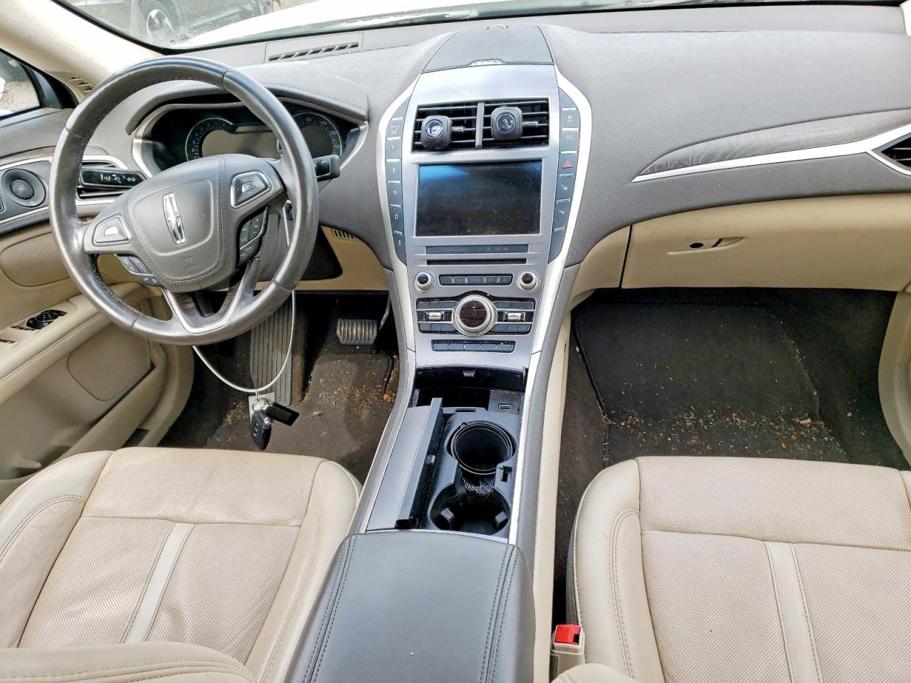 Lincoln MKZ Reserve
