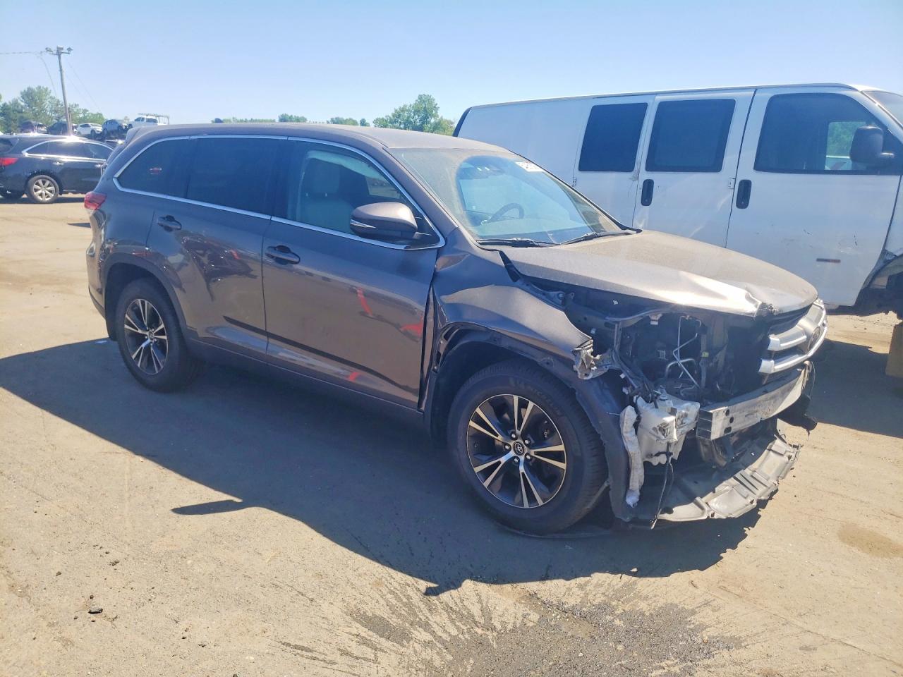 Toyota Highlander Le Plus