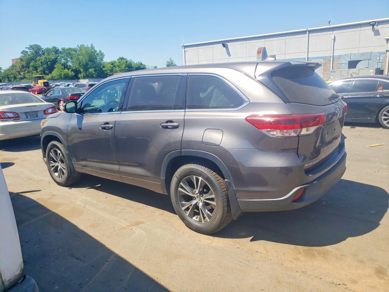 Toyota Highlander Le Plus