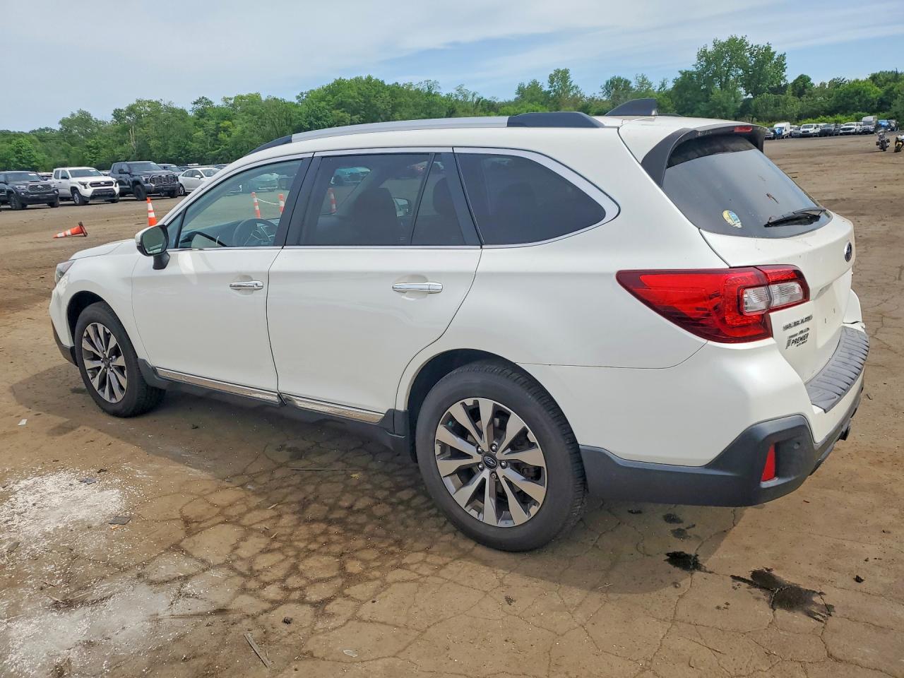 Subaru Outback Touring