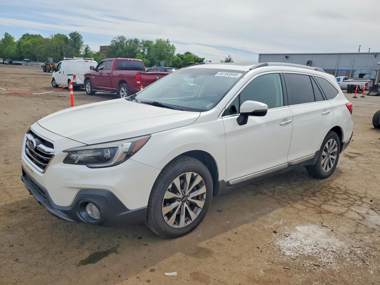 Salvage Subaru Outback Image