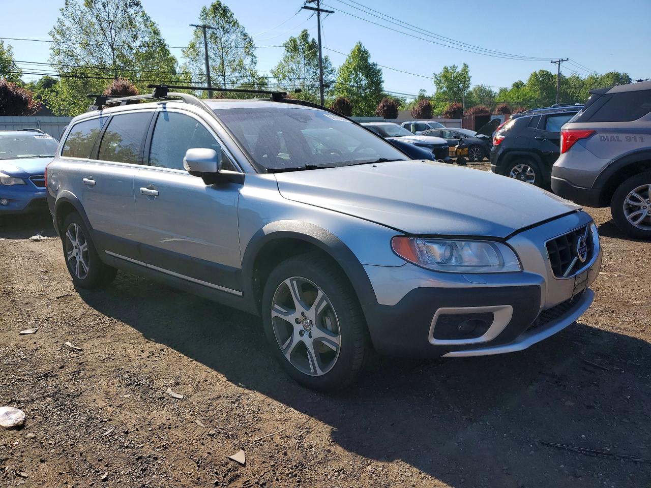 Volvo XC70 T6