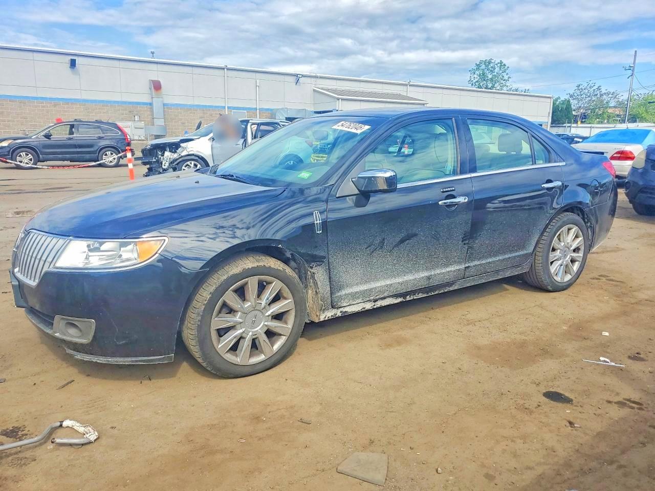 Salvage Lincoln MKZ Image