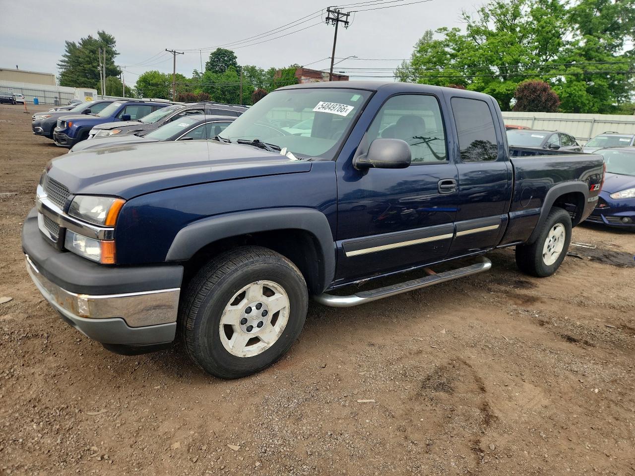 Salvage Chevrolet Silverado Image