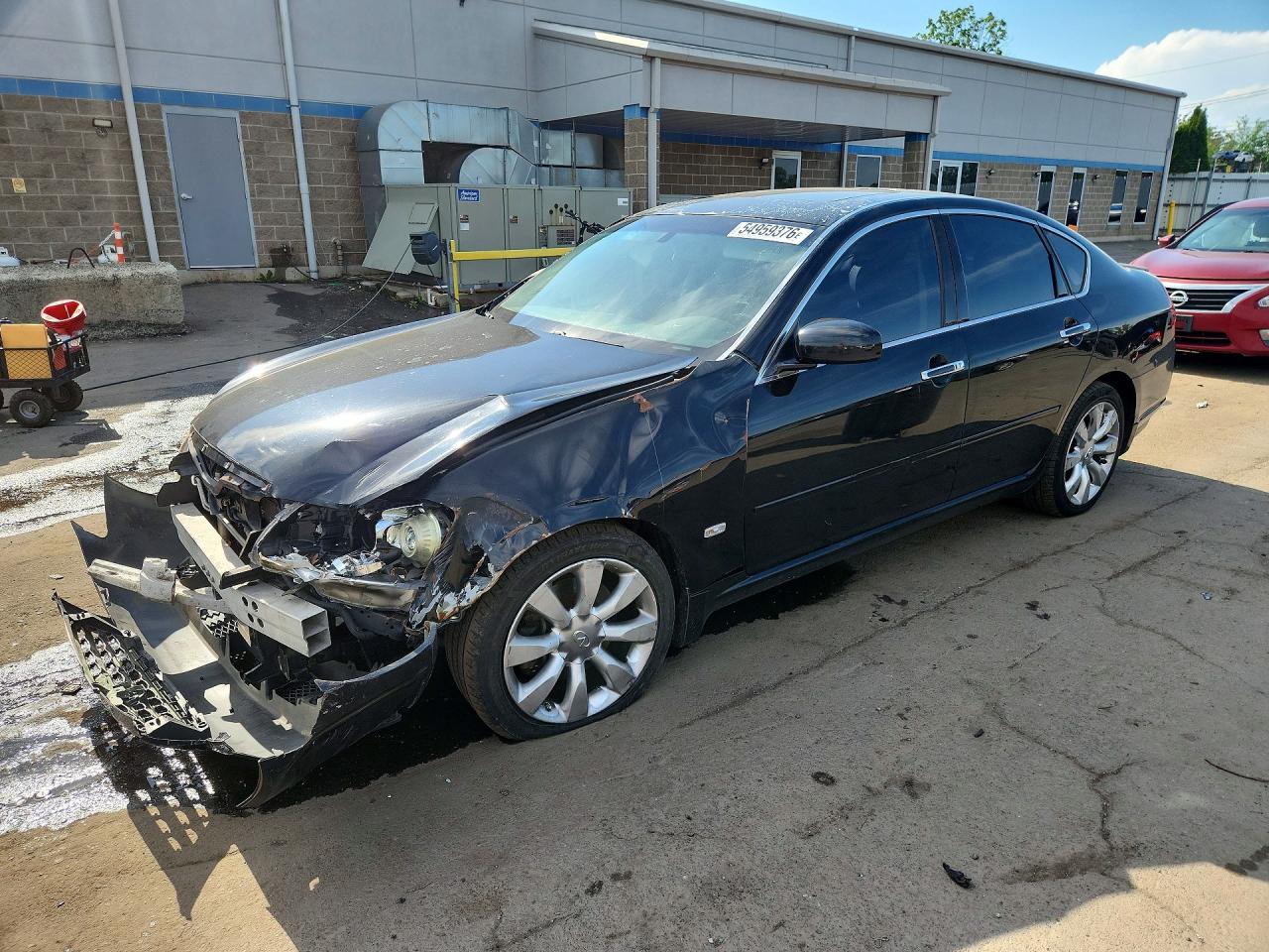Salvage INFINITI M35 Image