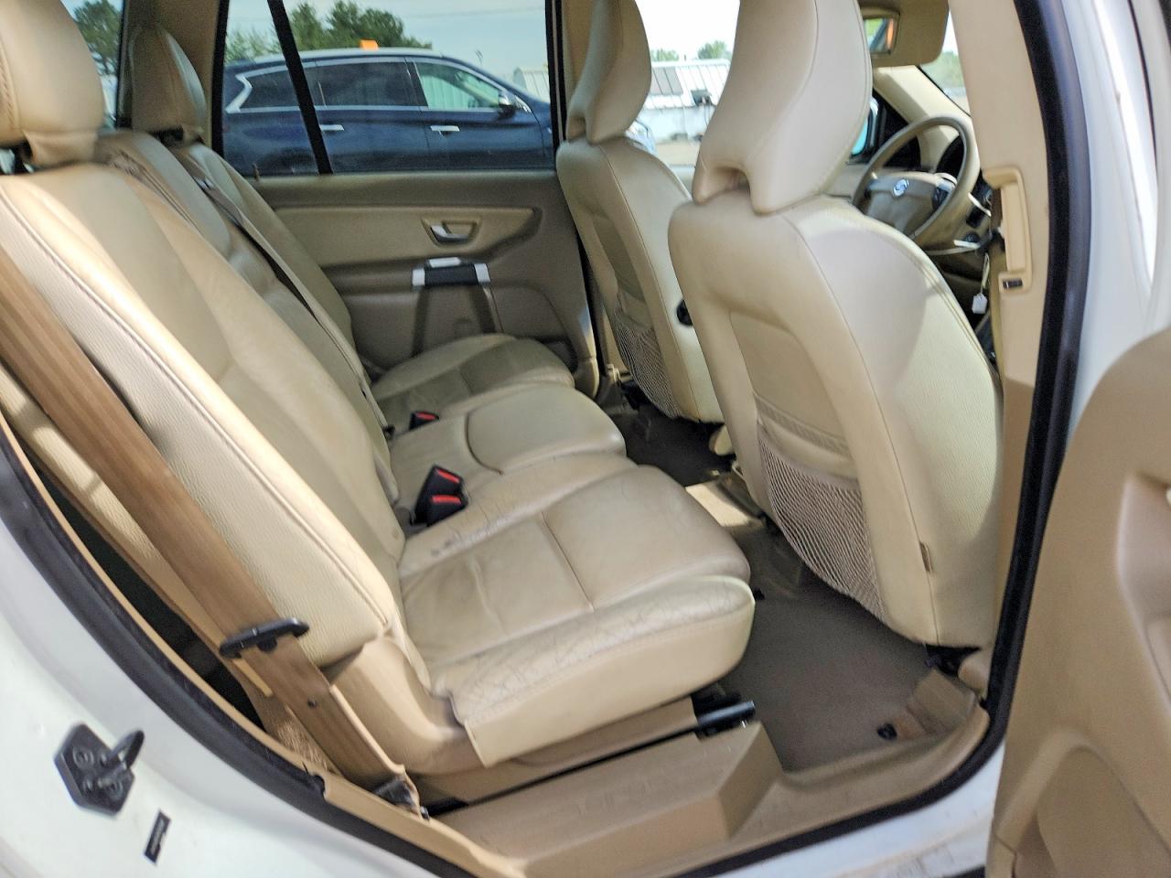 Volvo XC90 3.2