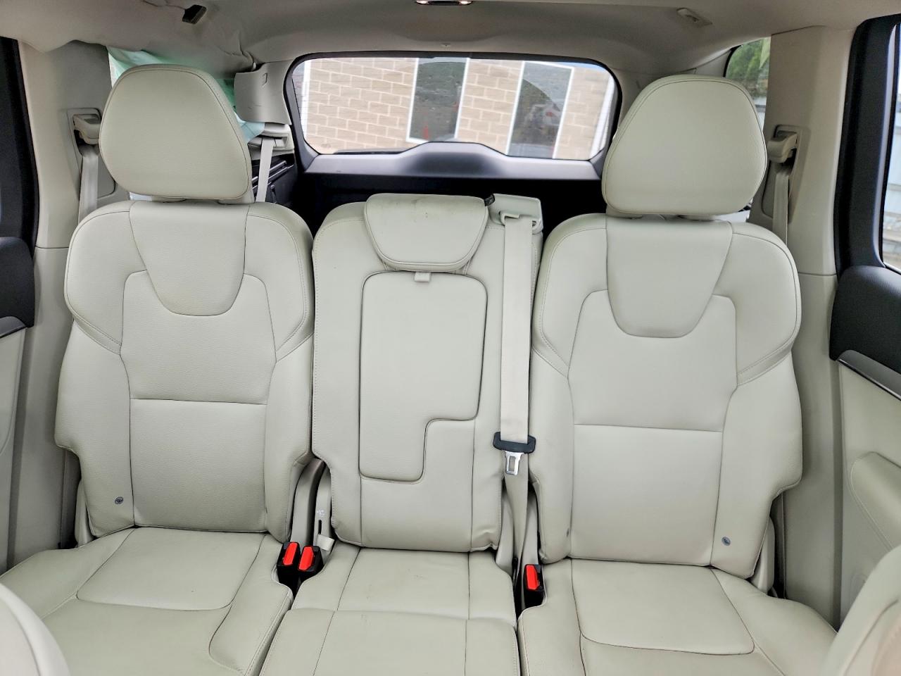 Volvo XC90 T5 Momentum