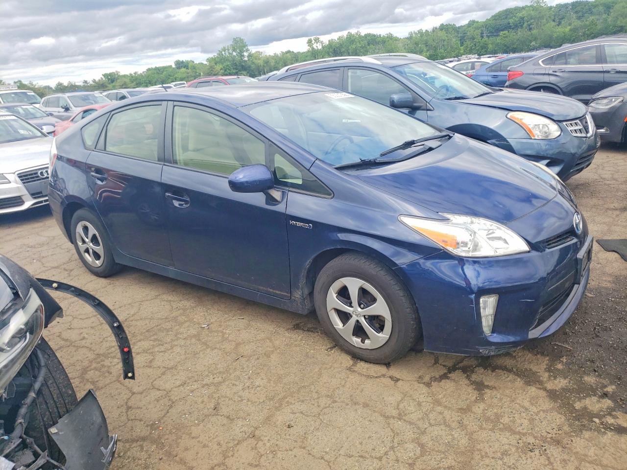 Toyota Prius Three