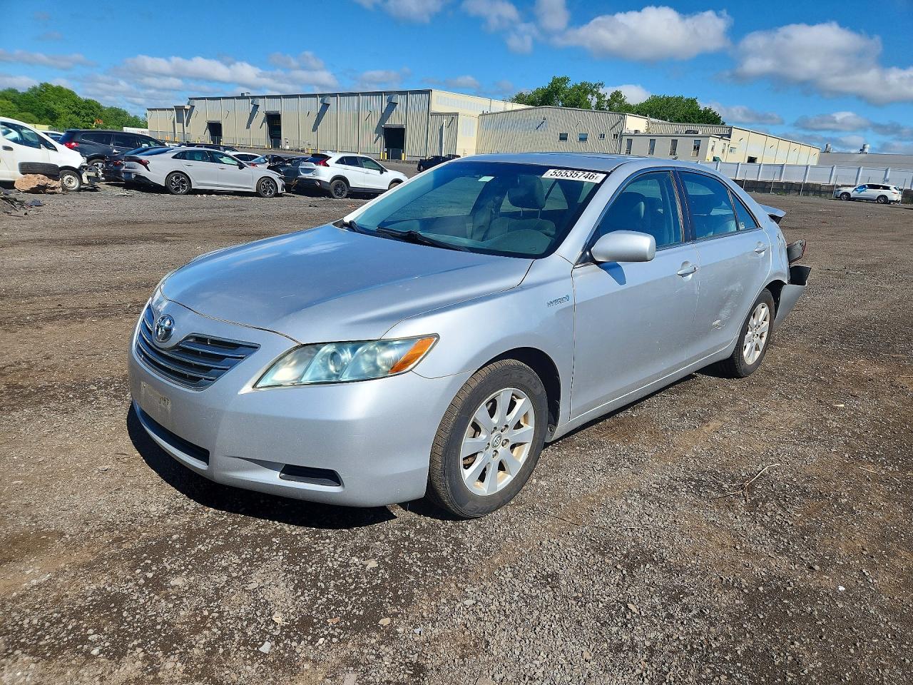 Salvage Toyota Camry Image