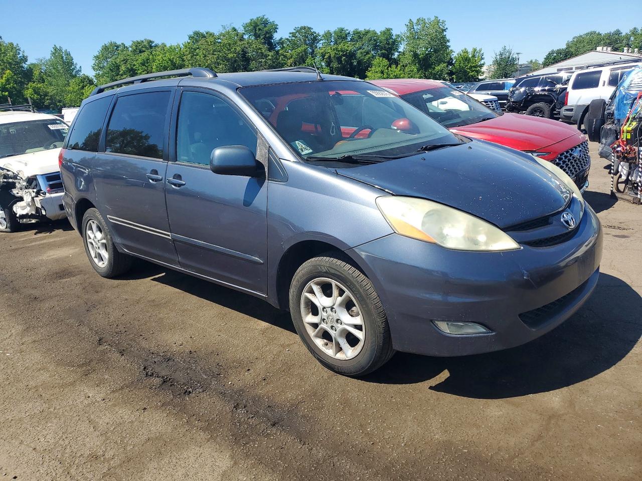 Toyota Sienna Xle 7 Passenger