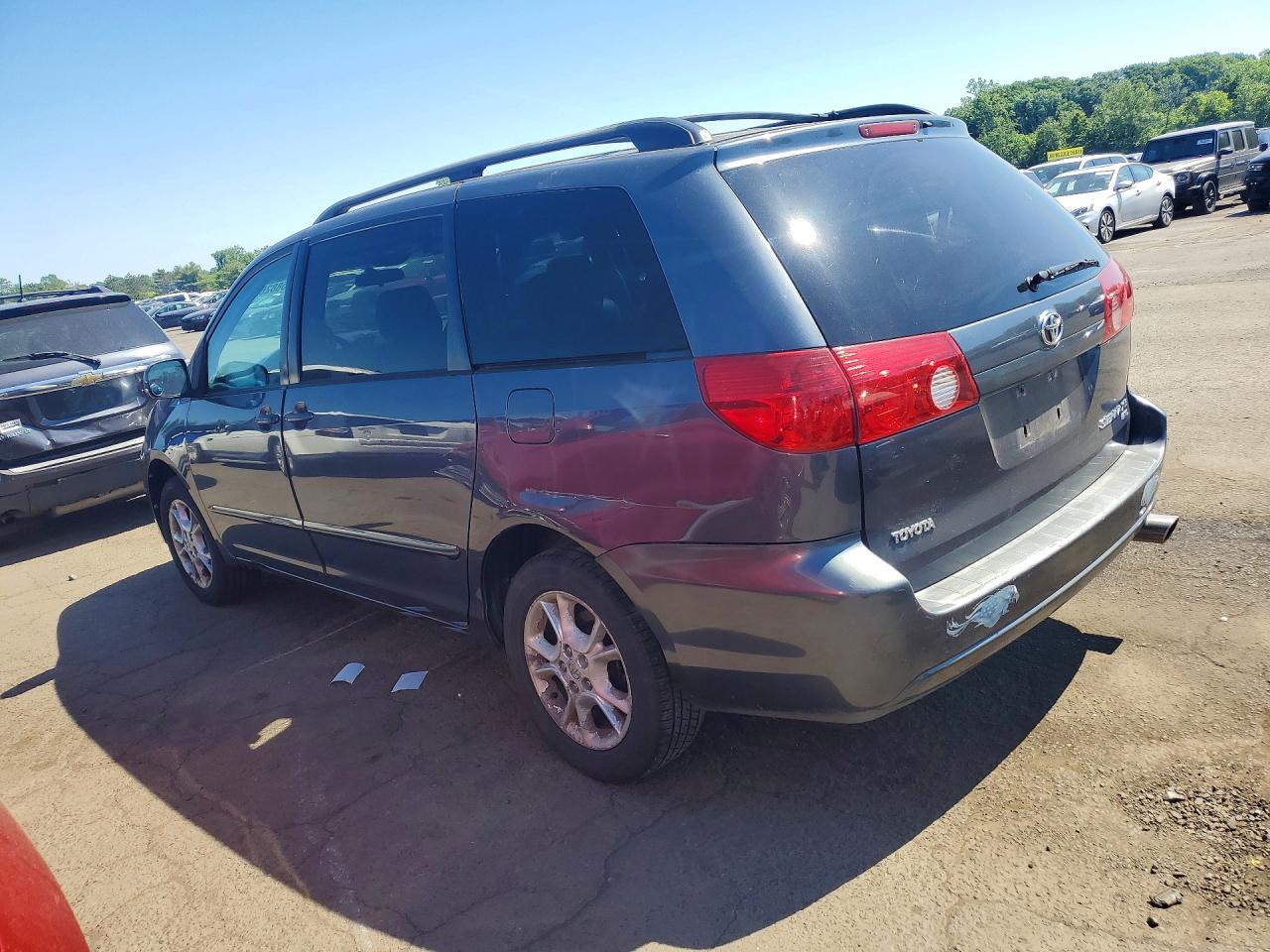 Toyota Sienna Xle 7 Passenger
