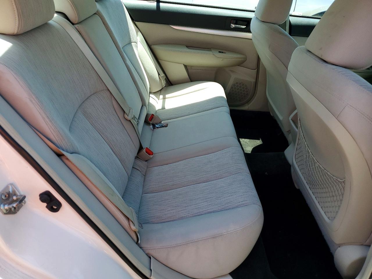 Subaru Legacy 2.5i Premium