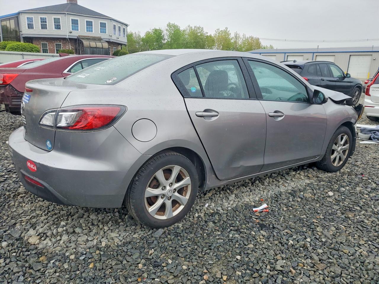 Mazda 3 I