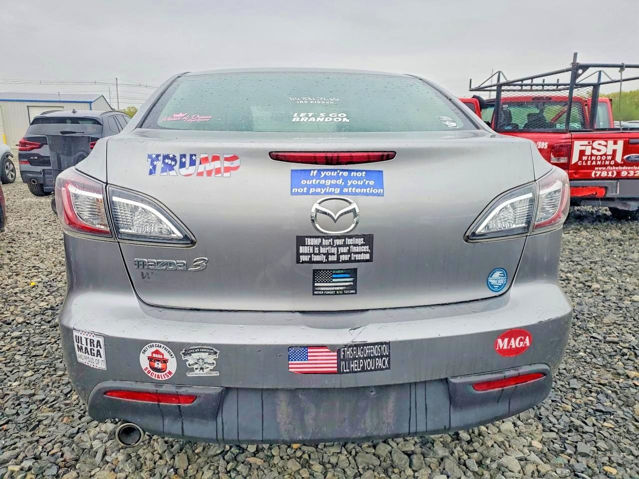 Mazda 3 I