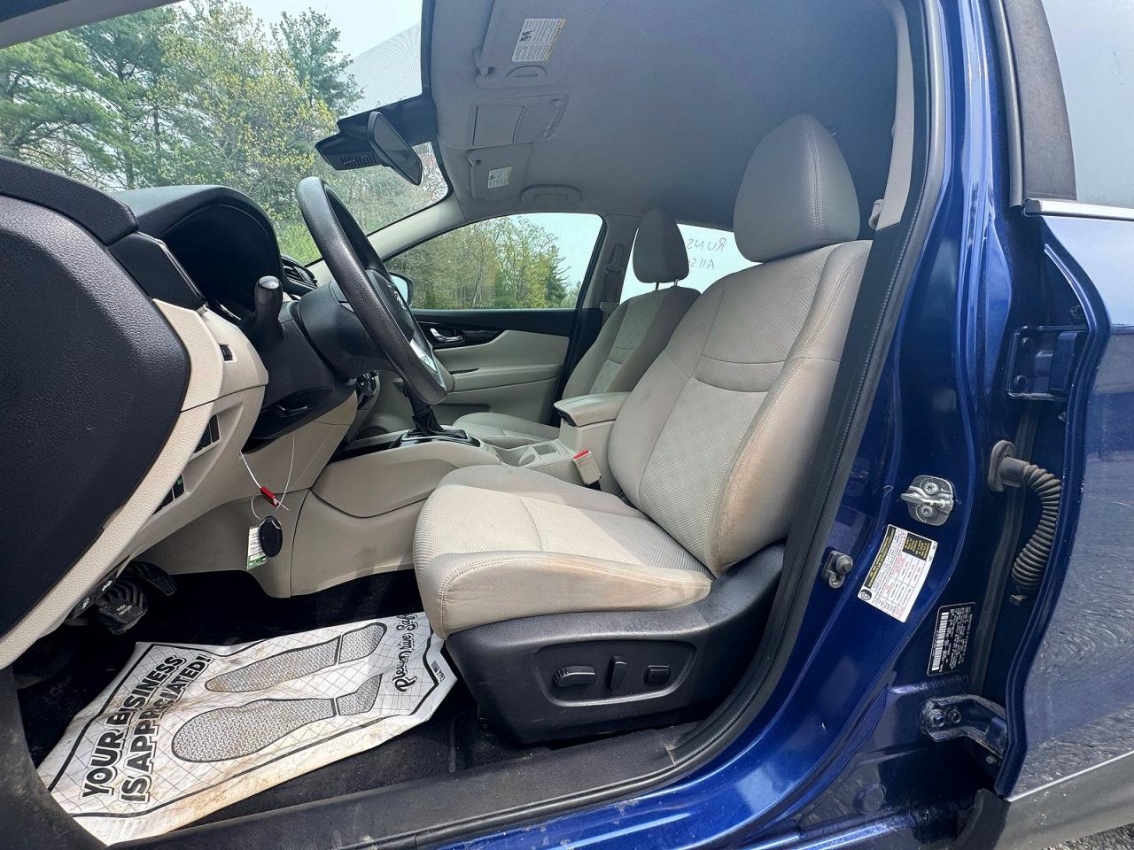 Nissan Rogue Sv