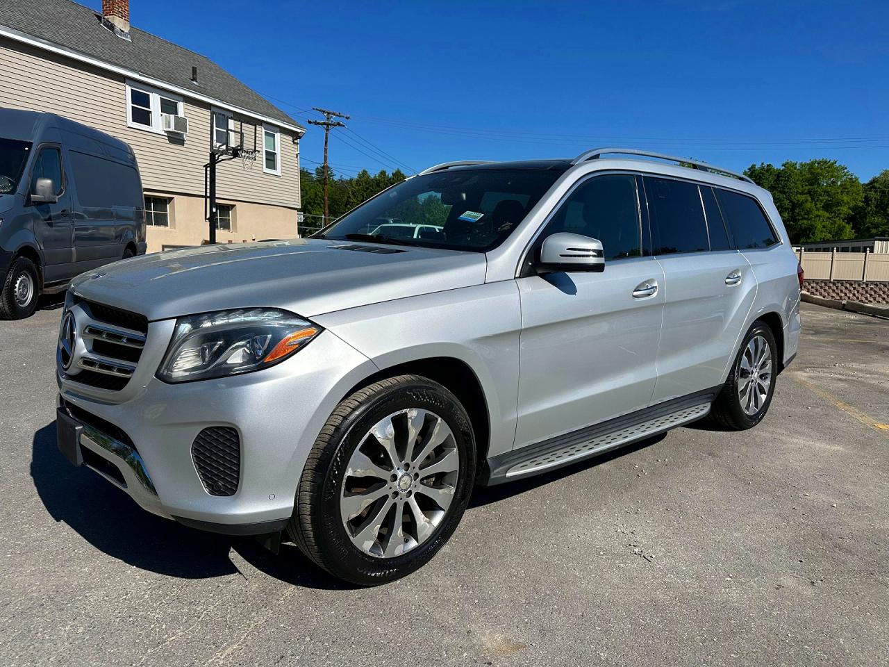 Salvage Mercedes-Benz Gls-class Image