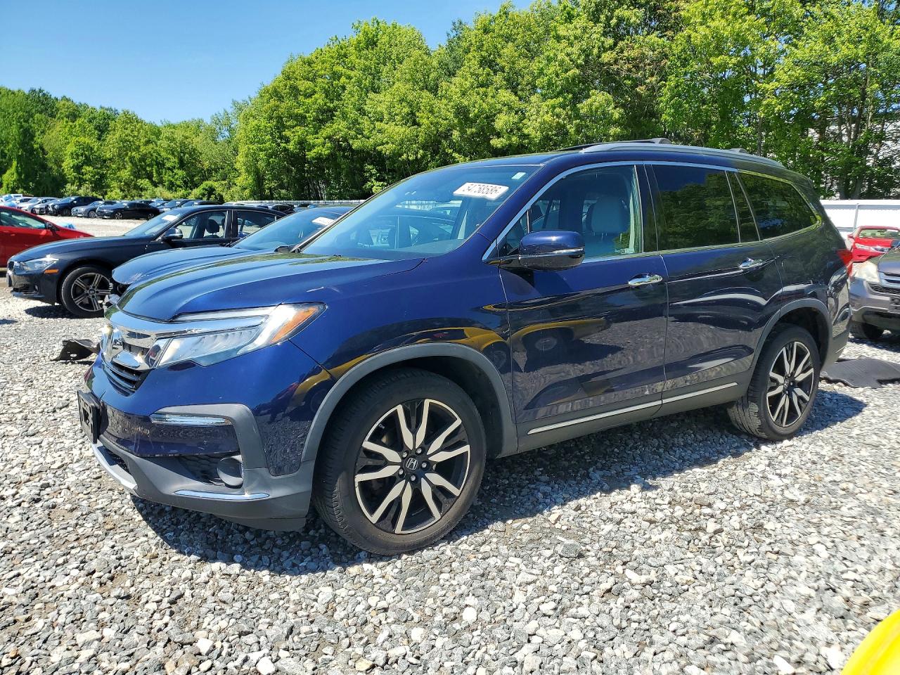 Salvage Honda Pilot Image