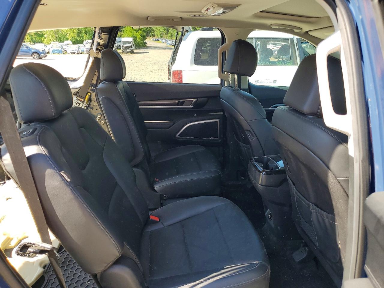Kia Telluride S