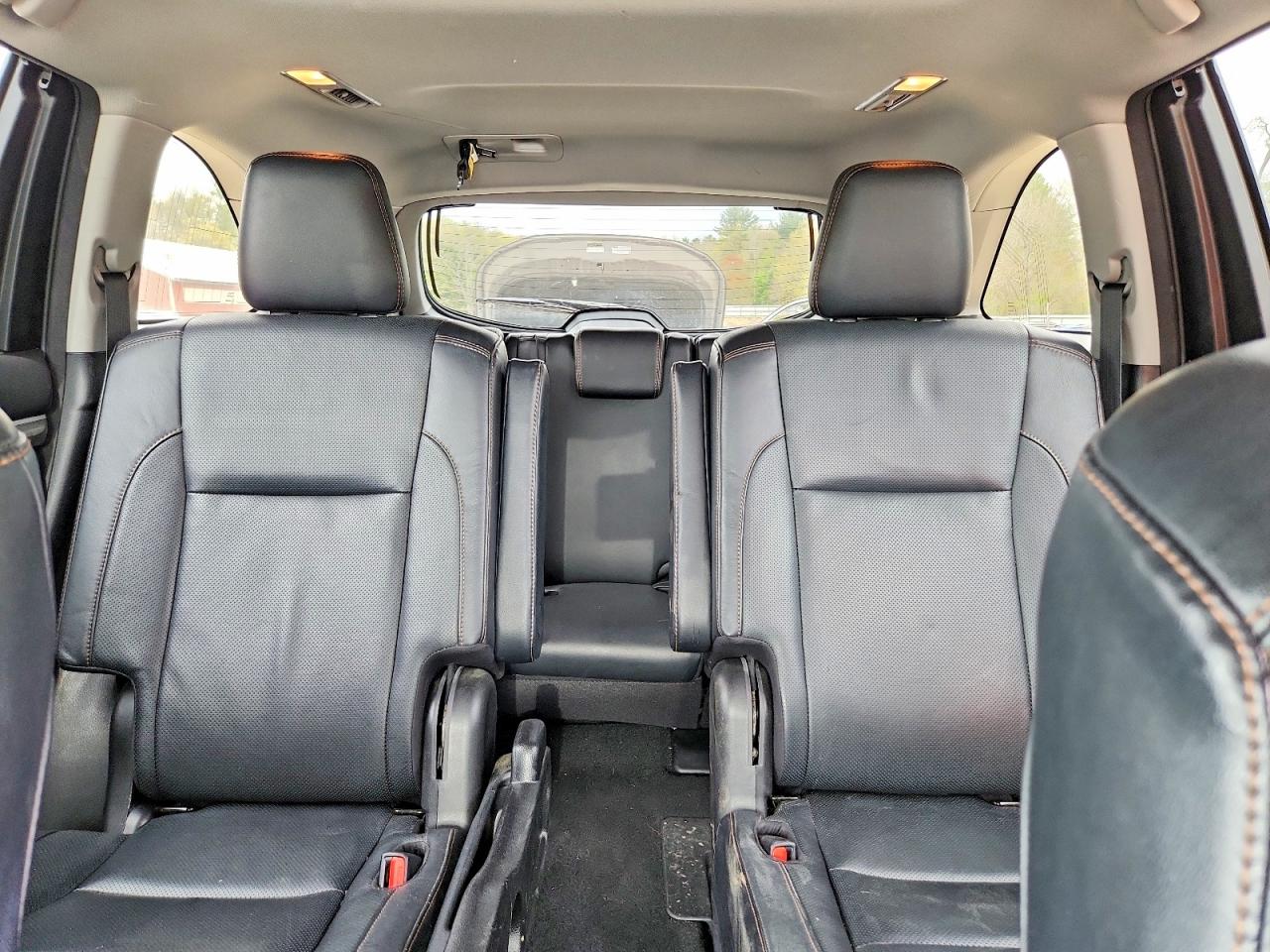 Toyota Highlander Limited Platinum