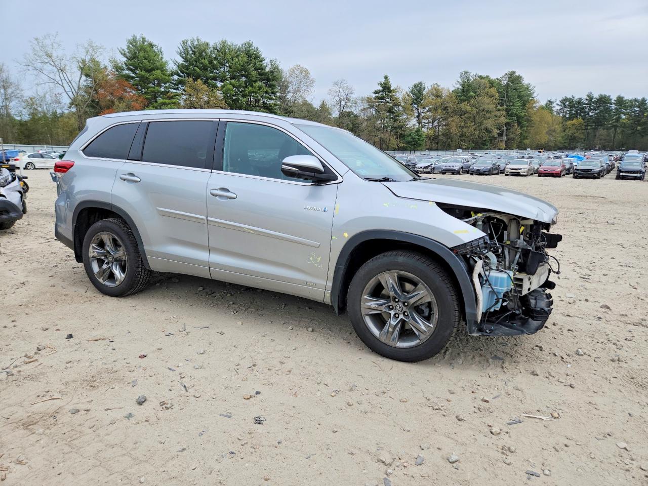 Toyota Highlander Limited Platinum