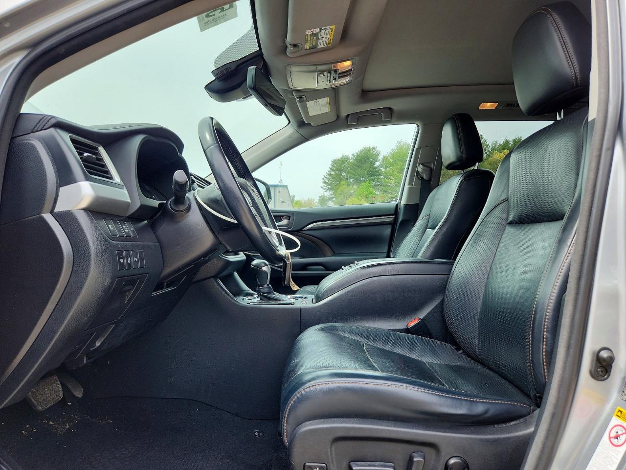Toyota Highlander Limited Platinum