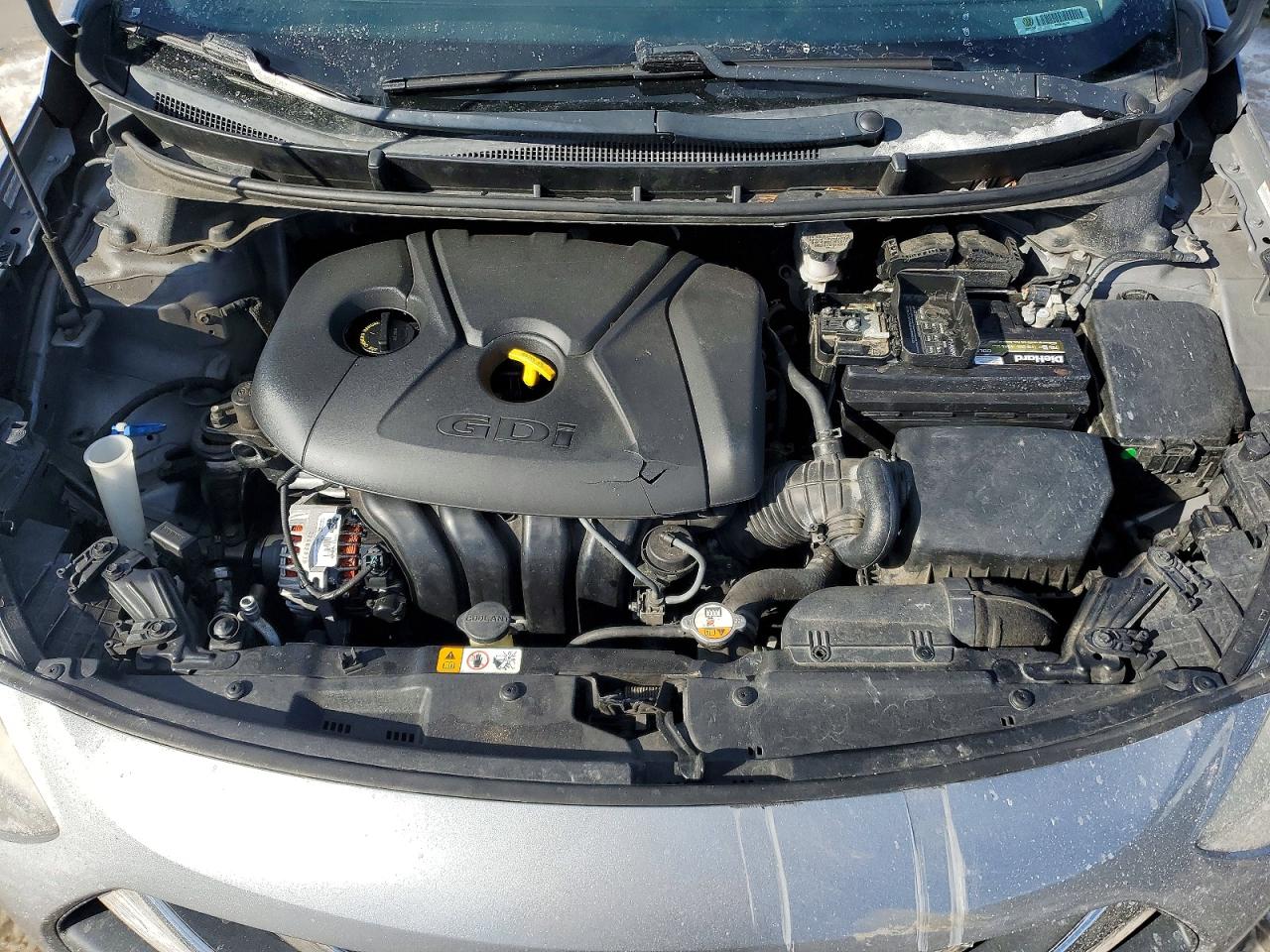 Hyundai ELANTRA Base
